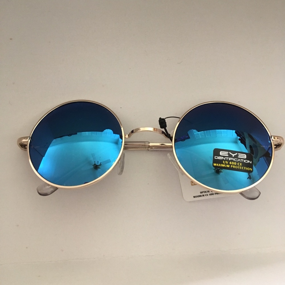BNWT Oval Lens Aviator Sunglasses